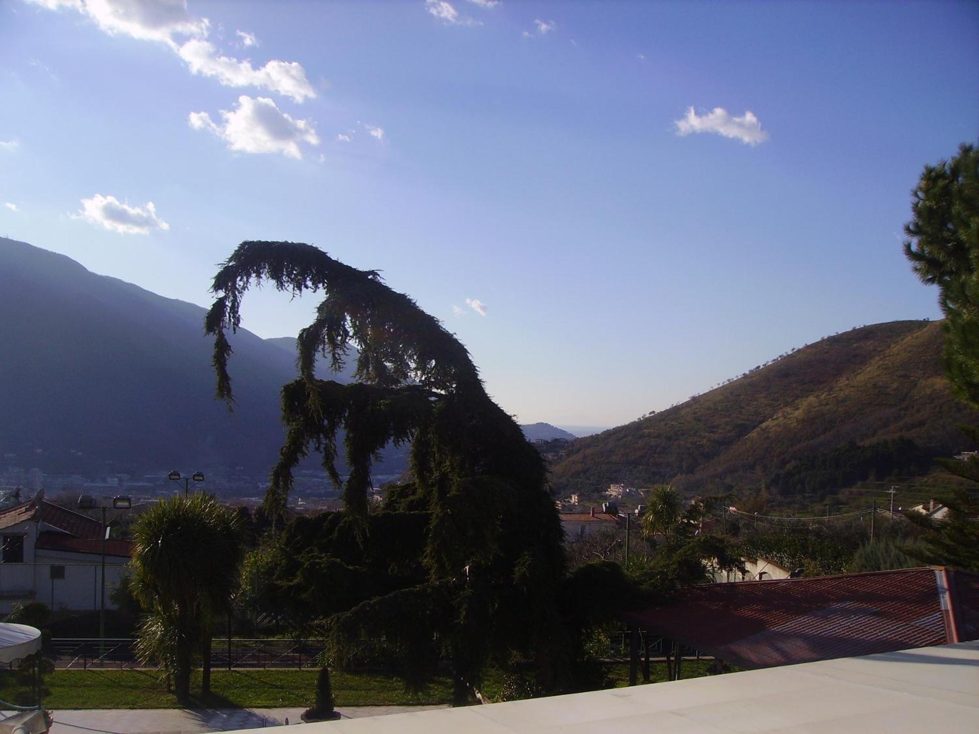 Hotel Diecimare Cava deʼ Tirreni Kültér fotó