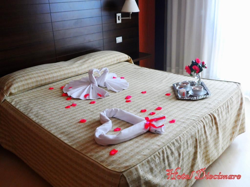 Hotel Diecimare Cava deʼ Tirreni Kültér fotó