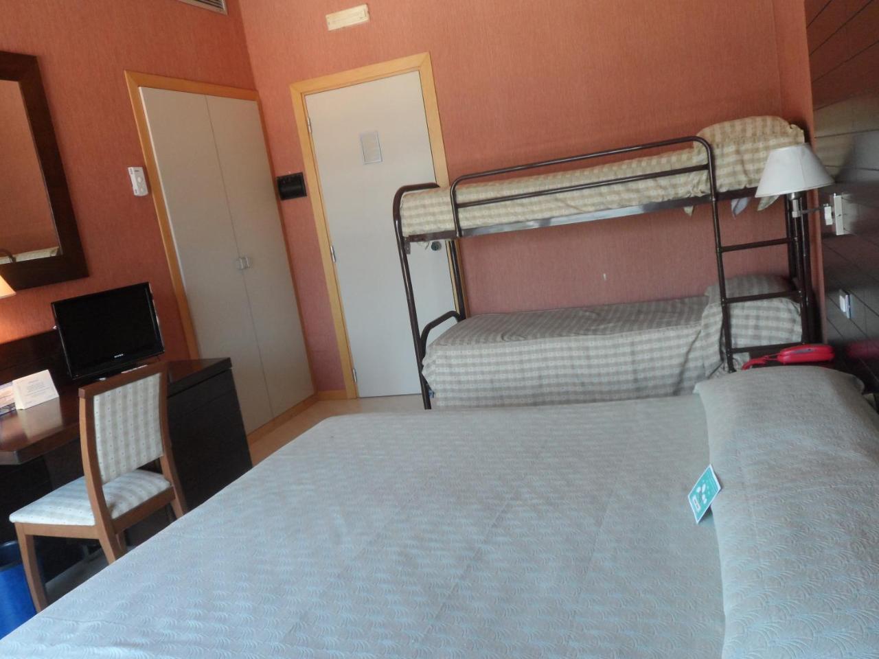 Hotel Diecimare Cava deʼ Tirreni Kültér fotó